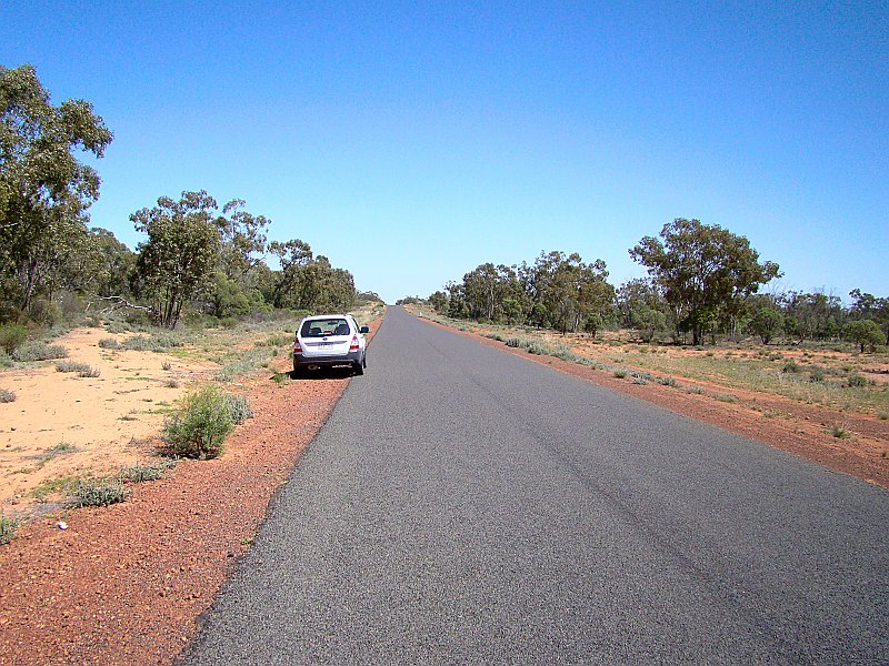 0348_St_George_to_Cunnamulla_road.JPG