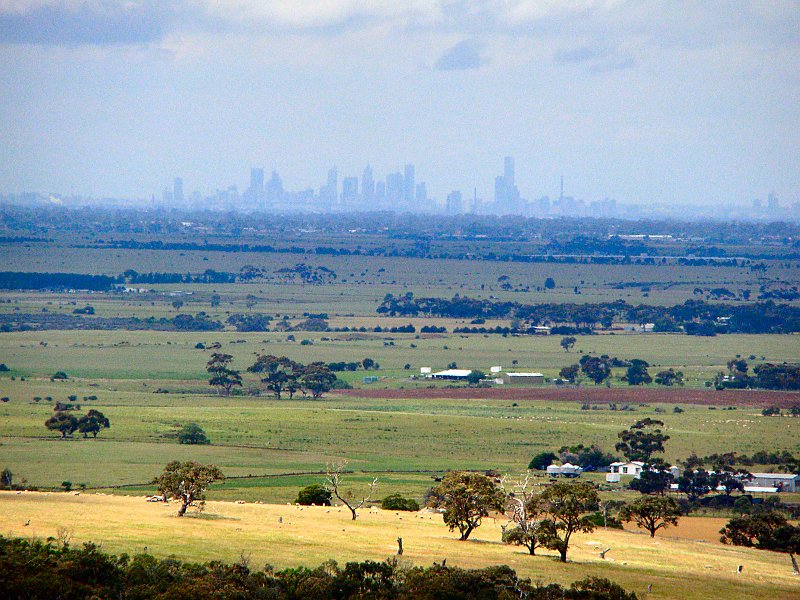 6849_Downtown_Melbourne_from_the_You_Yangs.JPG