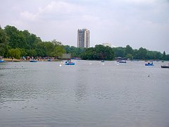 3942_The_Serpentine_in_Hyde_Park