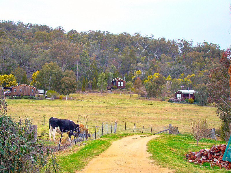 0327_Cottages_at_Wisteria_Cottage.JPG