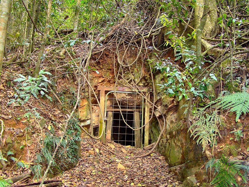 4702_Hidden_Treasure_Mine_entrance.JPG