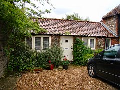 2327_Cottage_in_Sharrington_Norfolk
