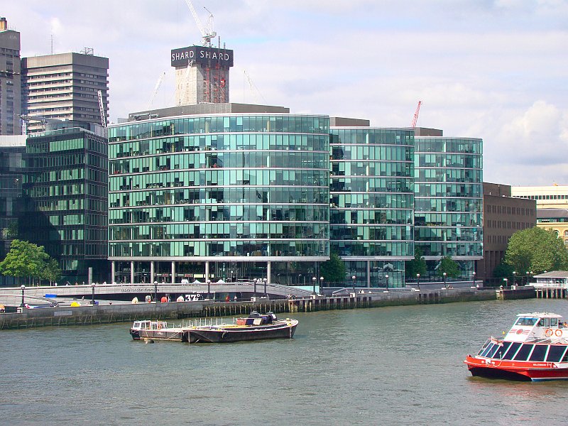 3965_Offices_with_river_views.JPG